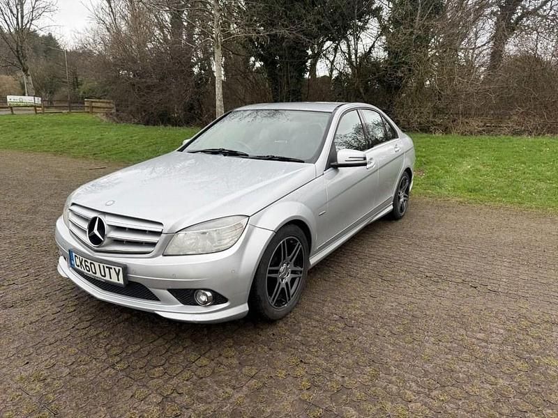 Used Mercedes C180 156 HP (114 kW) 2010 Silver Sedan