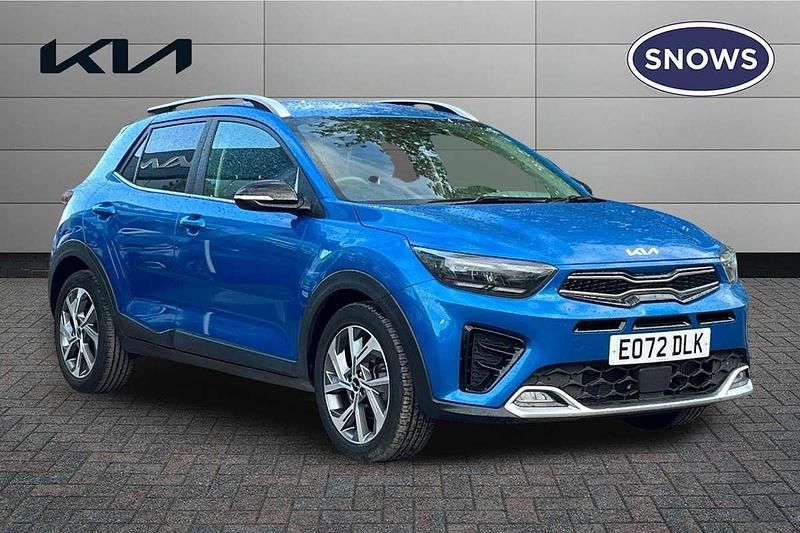 Blue Used 2022 Kia Stonic 4 SUV | £15,995 (Fair price) - Image 1/4