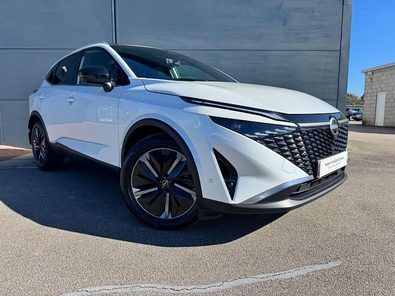 Used Nissan Qashqai Tekna 2025 White SUV