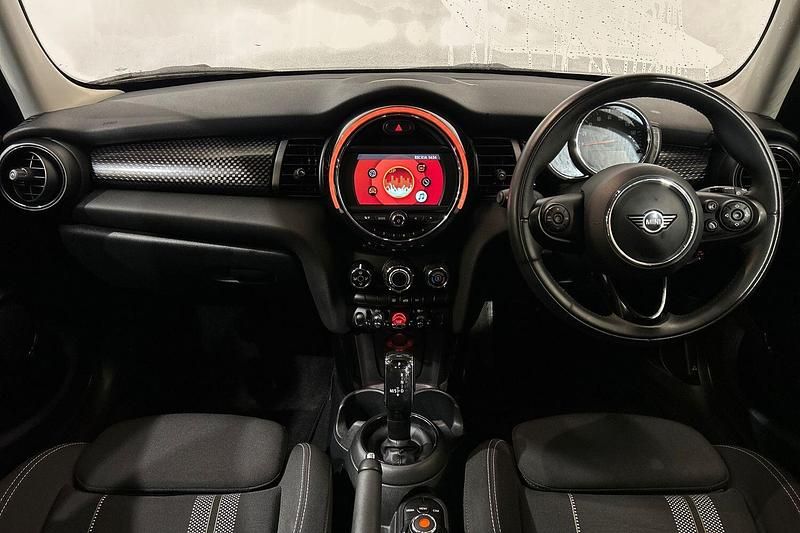 Used Mini Cooper S Classic 189 HP (139 kW) 2020 Black Hatchback