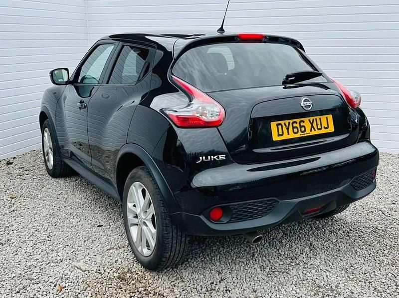 Used Nissan Juke N-Connecta 110 HP (80 kW) 2016 Black SUV