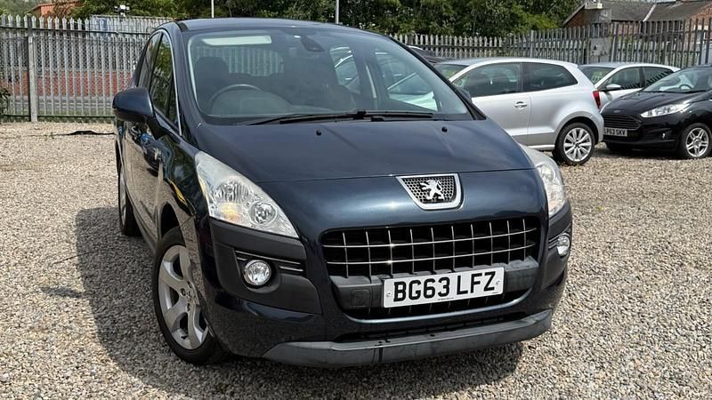 Blue Used 2013 Peugeot 3008 Active Hatchback | £4,799 (Fair price) - Image 1/4