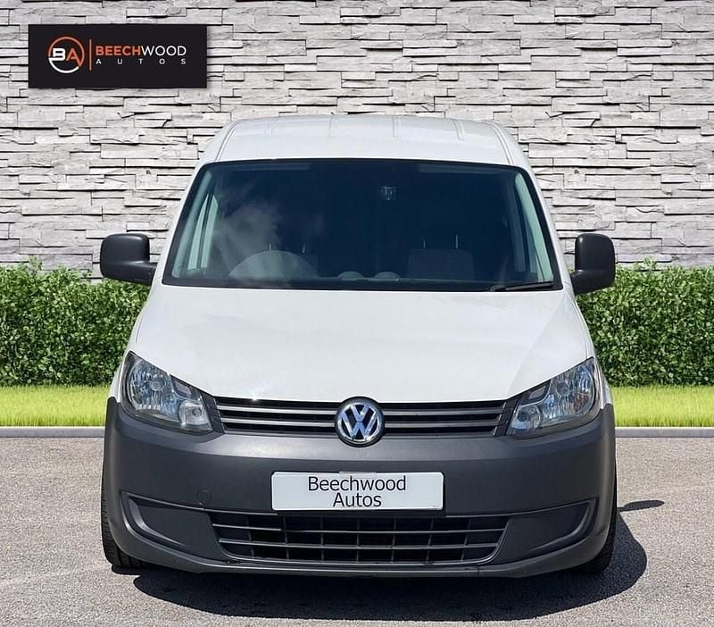 Used VW Caddy Maxi 102 HP (75 kW) 2012 White MPV