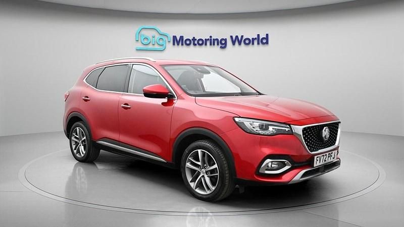 Used MG HS 2023 Red SUV