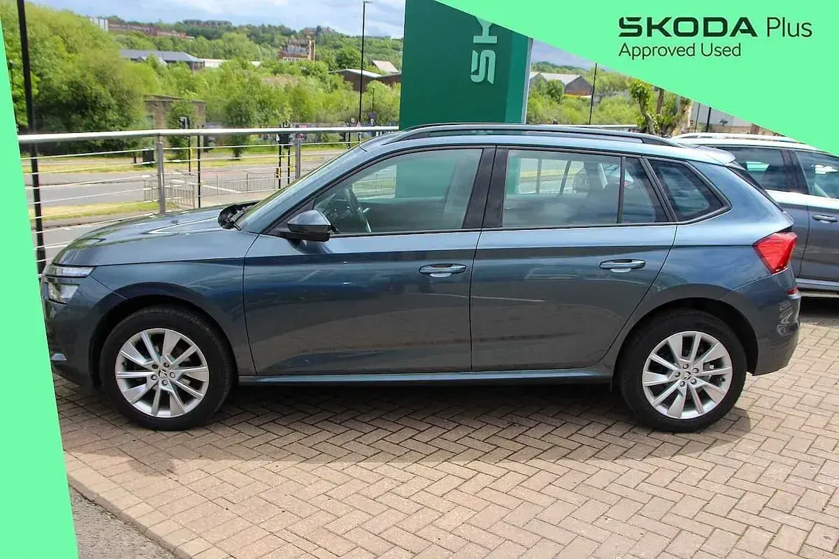 Gebraucht Skoda 110 R SE 81 PS (59 kW) 2021 Grau Kombi
