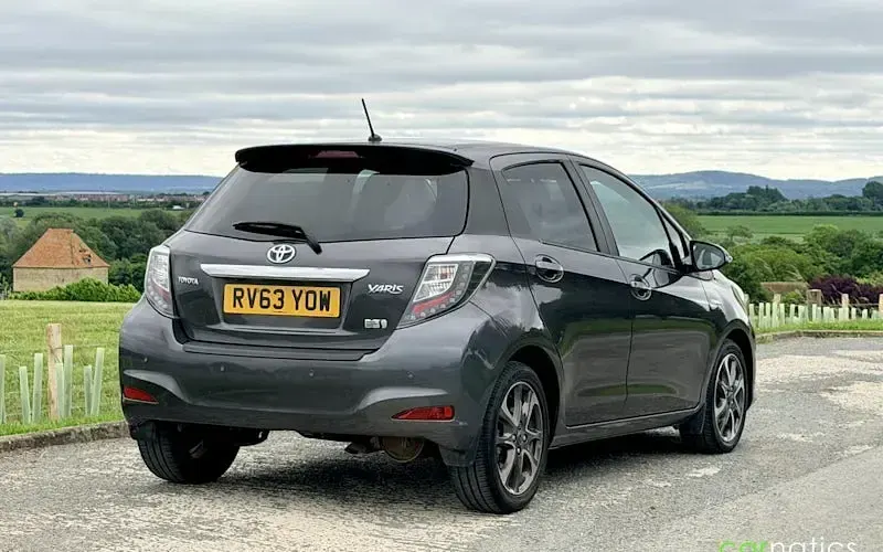 Used Toyota Yaris Trend 101 HP (74 kW) 2014 Hatchback