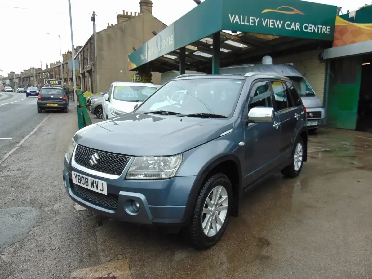 Used Suzuki Grand Vitara 140 HP (102 kW) 2008 Grey SUV