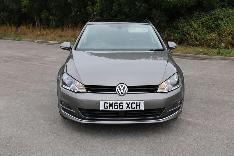 Used VW Golf VII GT 150 HP (110 kW) 2017 Grey Hatchback
