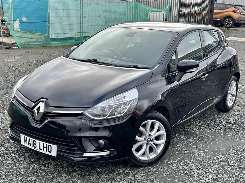 Used Renault Clio IV Dynamique 2018 Black Hatchback