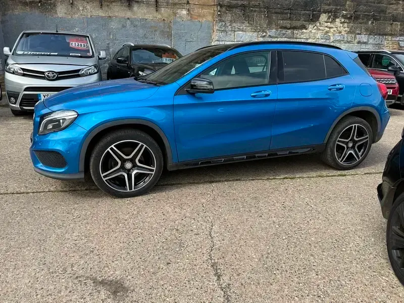 Used Mercedes GLA220 AMG Line Premium Plus 177 HP (130 kW) 2016 Blue SUV