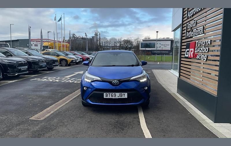 Used Toyota C-HR Design 120 HP (88 kW) 2020 Blue SUV