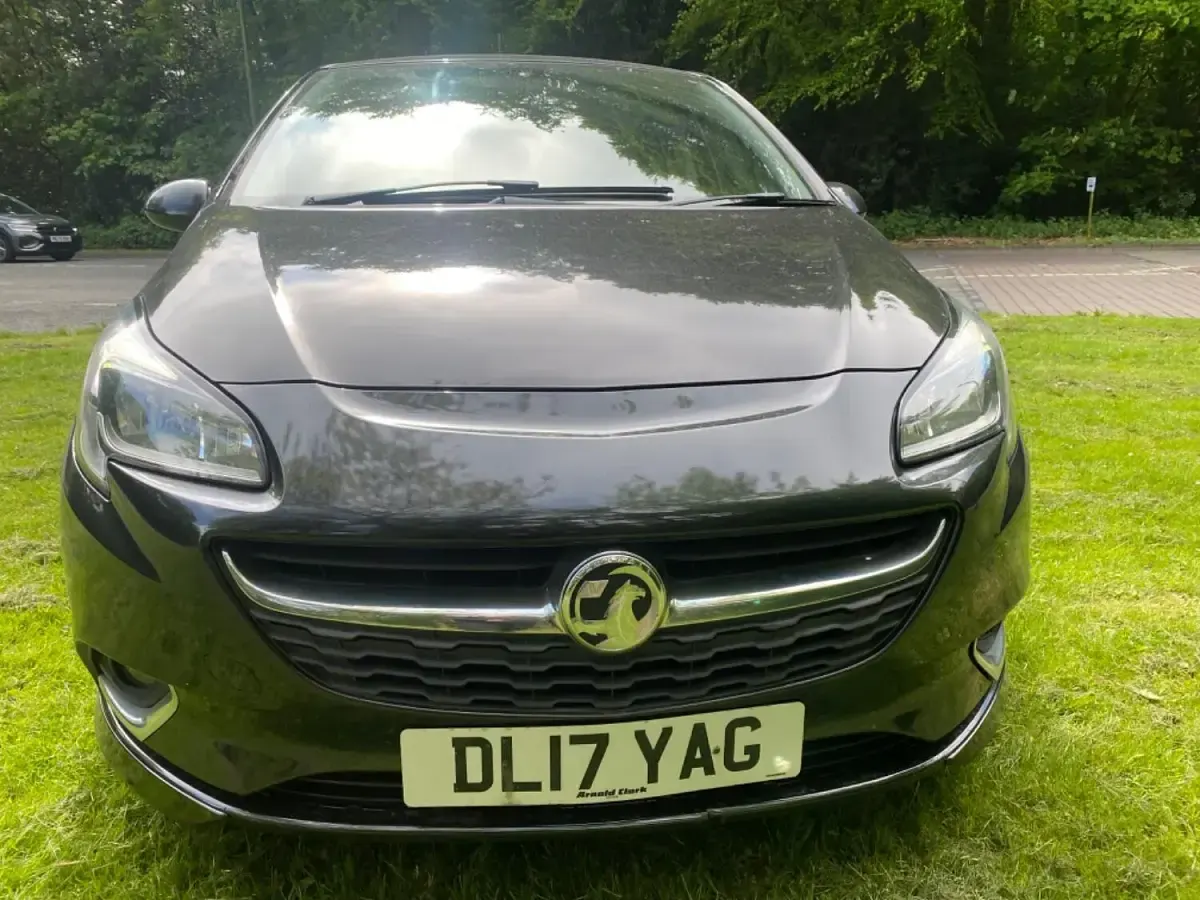 Used Vauxhall Corsa SRi 2017 Black Hatchback