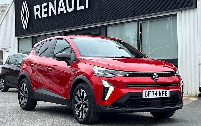 Red Used 2025 Renault Captur Evolution SUV | £20,267 (Fair price) - Image 1/3