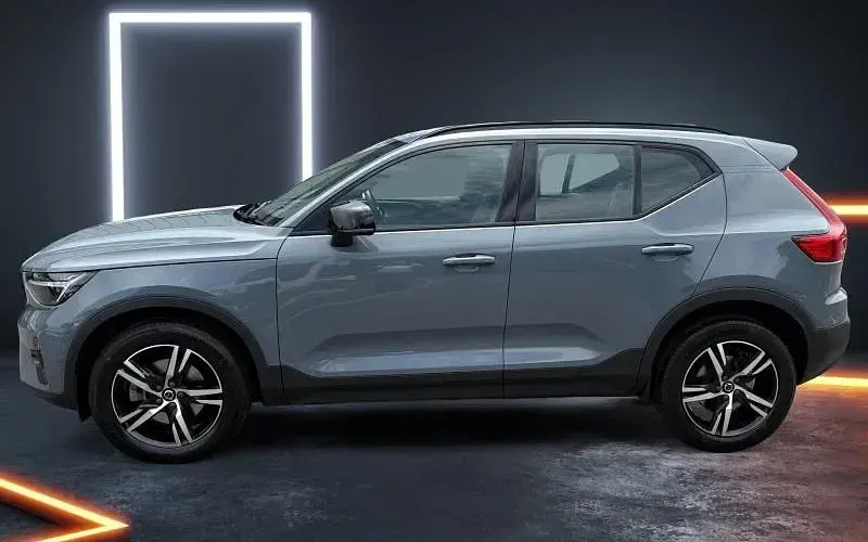 Used Volvo XC40 Plus 163 HP (119 kW) 2026 SUV