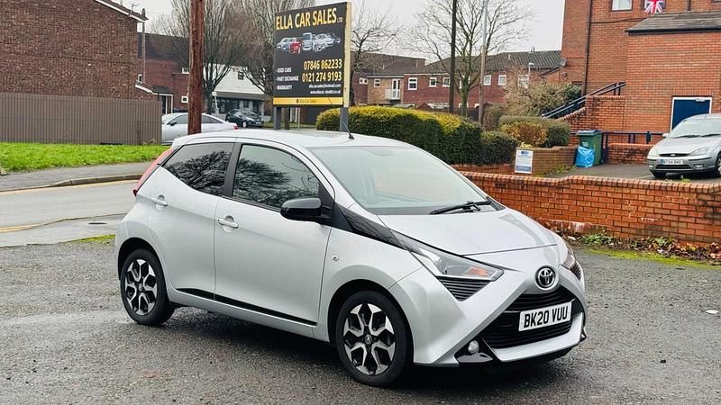 Silver Used 2020 Toyota Aygo Trend Hatchback | £5,995 - Image 1/3