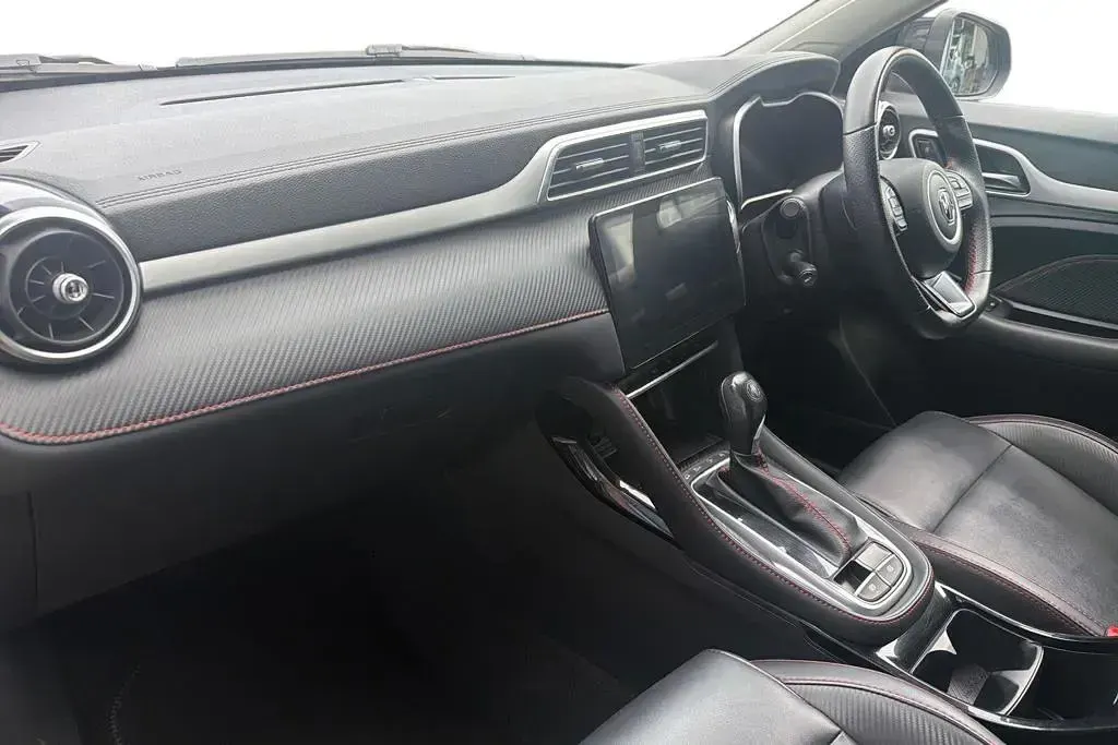 Used MG ZS Exclusive 111 HP (81 kW) 2023 Black SUV