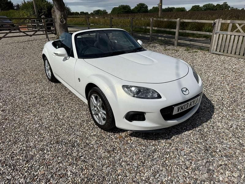 White Used 2013 Mazda MX5 Cabriolet | £4,995 - Image 1/4