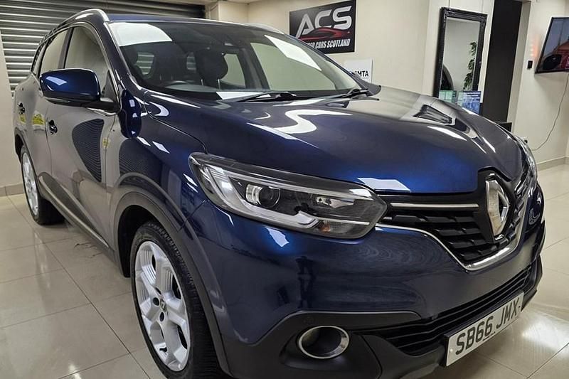 Blue Used 2016 Renault Kadjar Dynamique SUV | £7,750 (Fair price) - Image 1/1