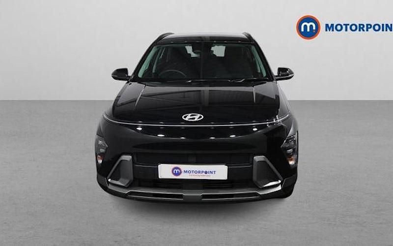 Second-hand Hyundai Kona Advanced 137 CP (100 kW) 2025 Negru SUV