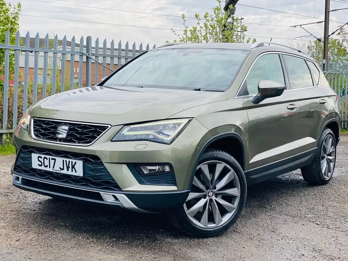 Begagnad Seat Ateca 4Drive 150 HK (110 kW) 2017 Grön SUV