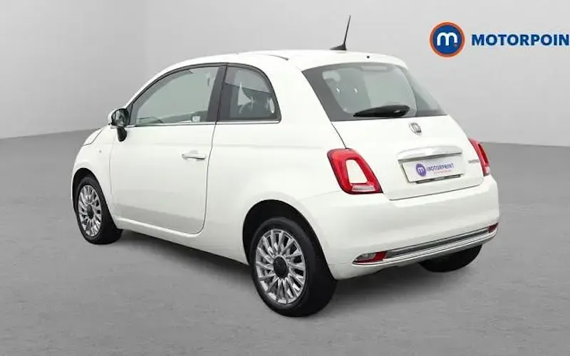 Used Fiat 500 69 HP (50 kW) 2024 White Hatchback