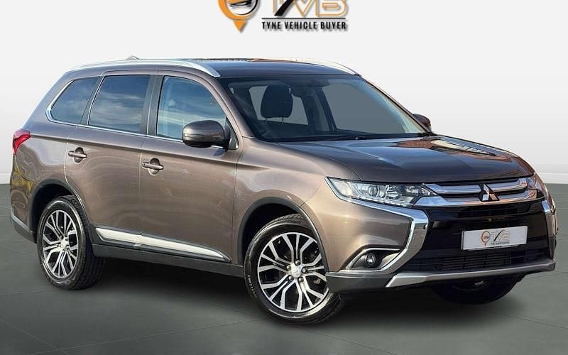 Used 2018 Mitsubishi Outlander SUV | £10,995 (Good price) - Image 1/3