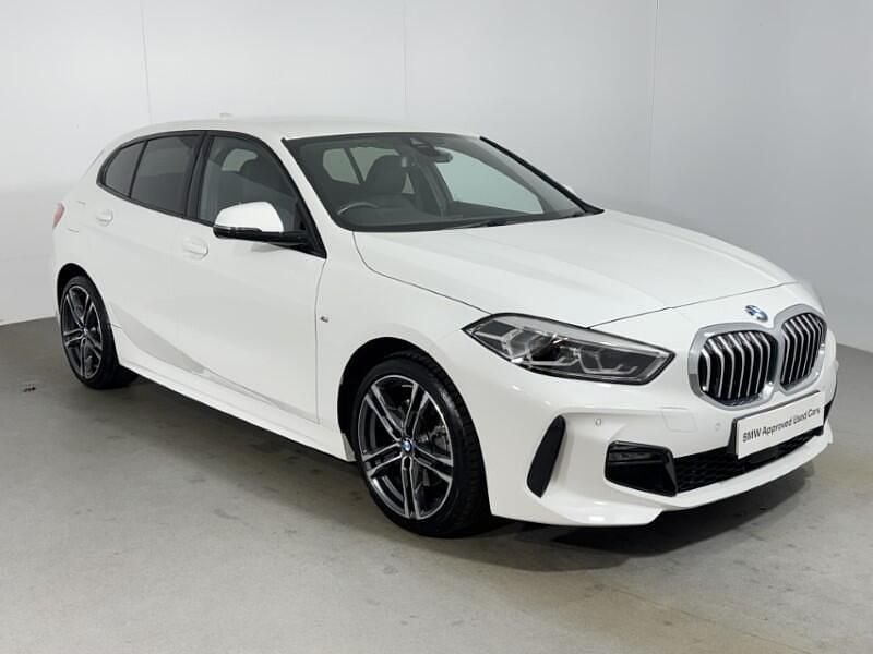 Used BMW 118 M Sport 134 HP (98 kW) 2023 White Hatchback