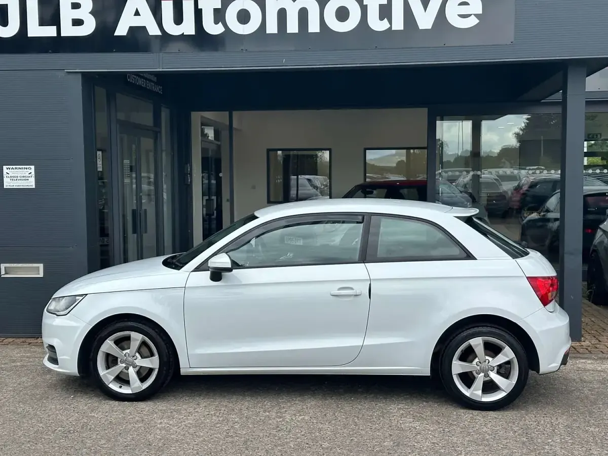 Used Audi A1 Sport 2015 White Hatchback