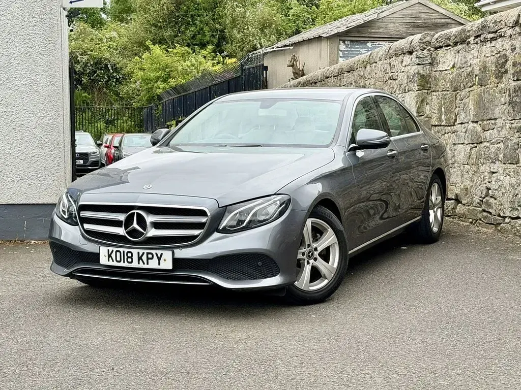 Used Mercedes E220 SE 194 HP (142 kW) 2018 Grey Sedan