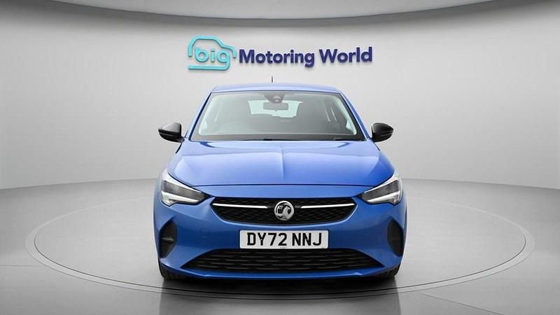Used Vauxhall Corsa Design Edition 75 HP (55 kW) 2022 Blue Hatchback