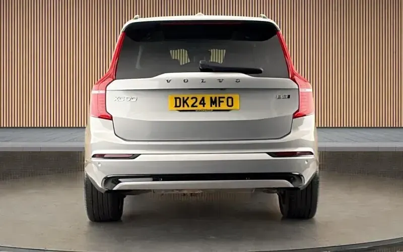 Used Volvo XC90 Plus 250 HP (183 kW) 2025 SUV