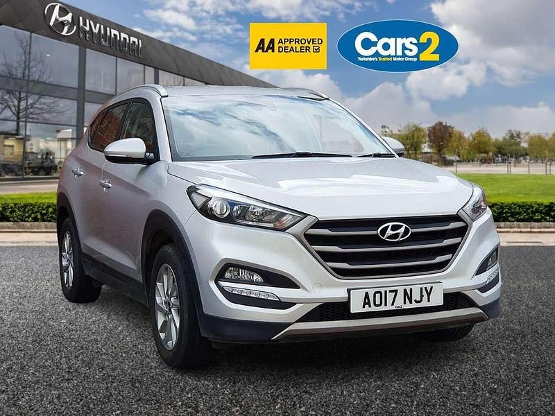 Silver Used 2017 Hyundai Tucson SE SUV | £10,990 (Fair price) - Image 1/4