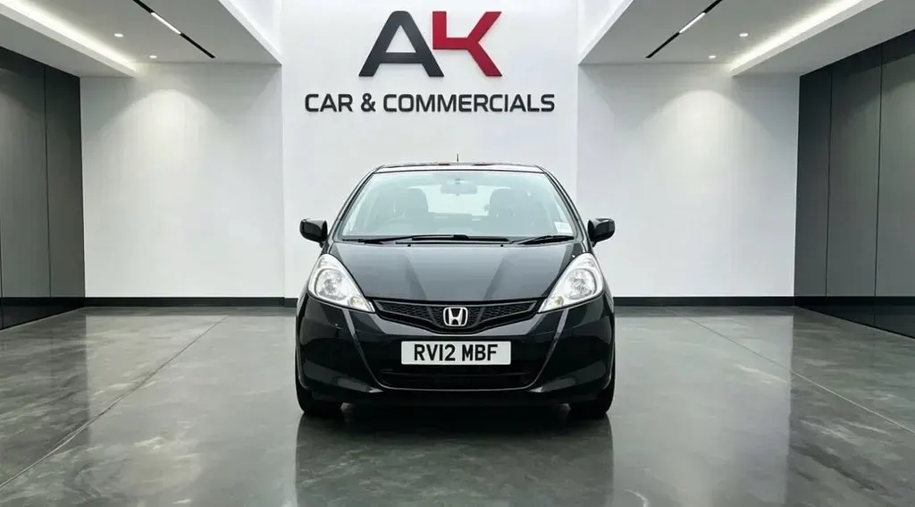Used Honda Jazz S 90 HP (66 kW) 2012 Black Hatchback