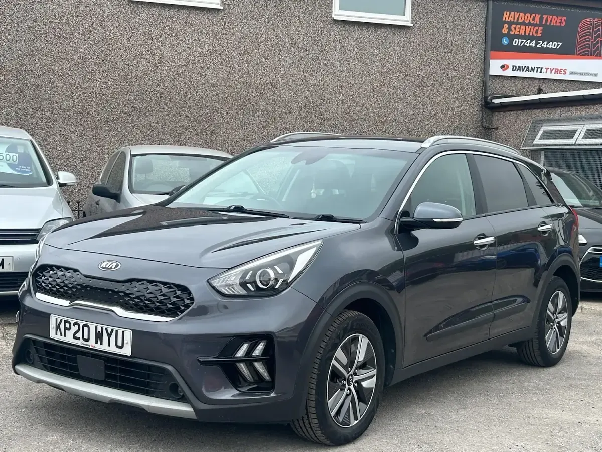 Used Kia Niro 141 HP (103 kW) 2020 Grey SUV