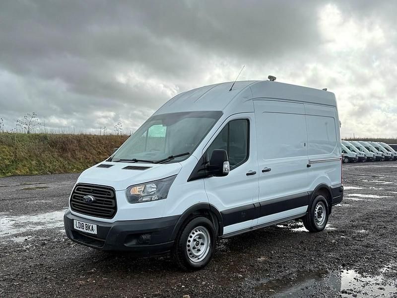 Used Ford Transit 130 HP (95 kW) 2018 White Van