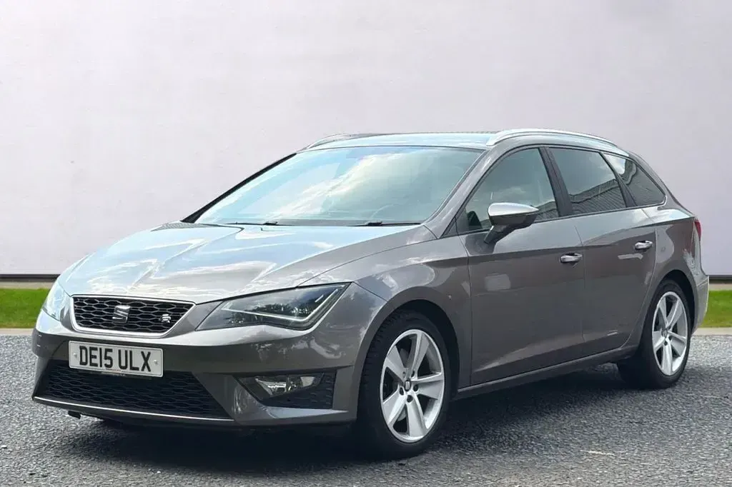 Used Seat Leon FR 184 HP (135 kW) 2015 Grey Estate