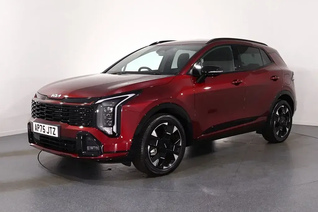 Used Kia Sportage GT-Line 235 HP (172 kW) 2026 Red SUV