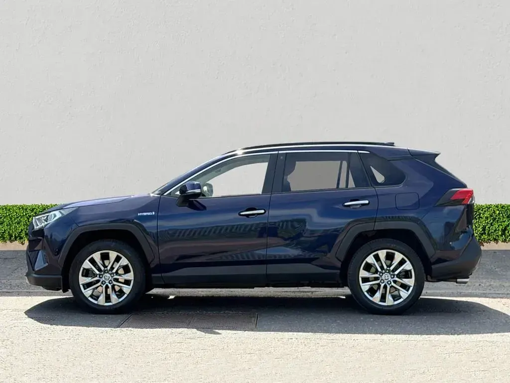 Used Toyota RAV4 Hybrid 218 HP (160 kW) 2022 Blue SUV
