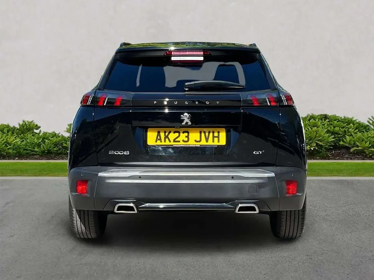 Used Peugeot 2008 GT 130 HP (95 kW) 2023 Black SUV
