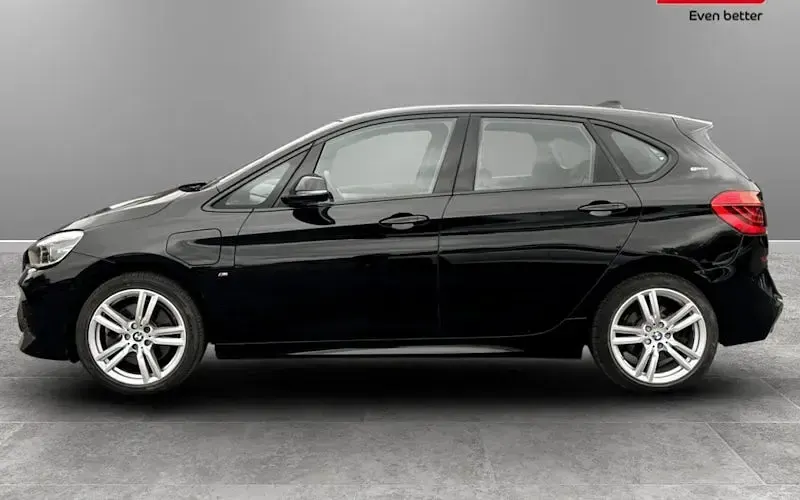 Begagnad BMW 225 M Sport 224 HK (164 kW) 2019 Kombi