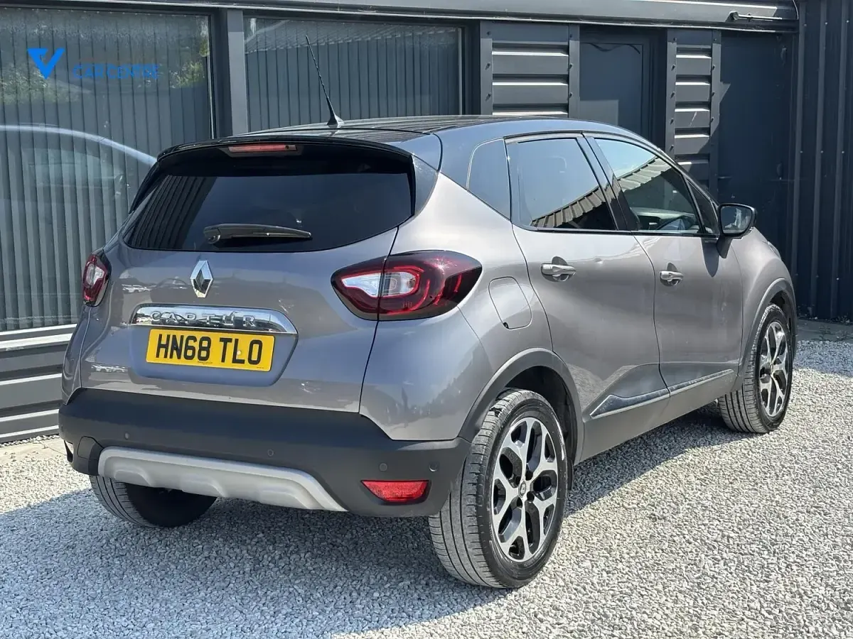 Used Renault Captur GT-Line 90 HP (66 kW) 2018 Grey/black SUV