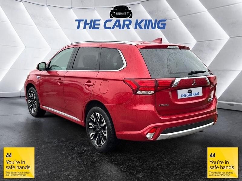 Used Mitsubishi Outlander P-HEV 2017 Red Estate