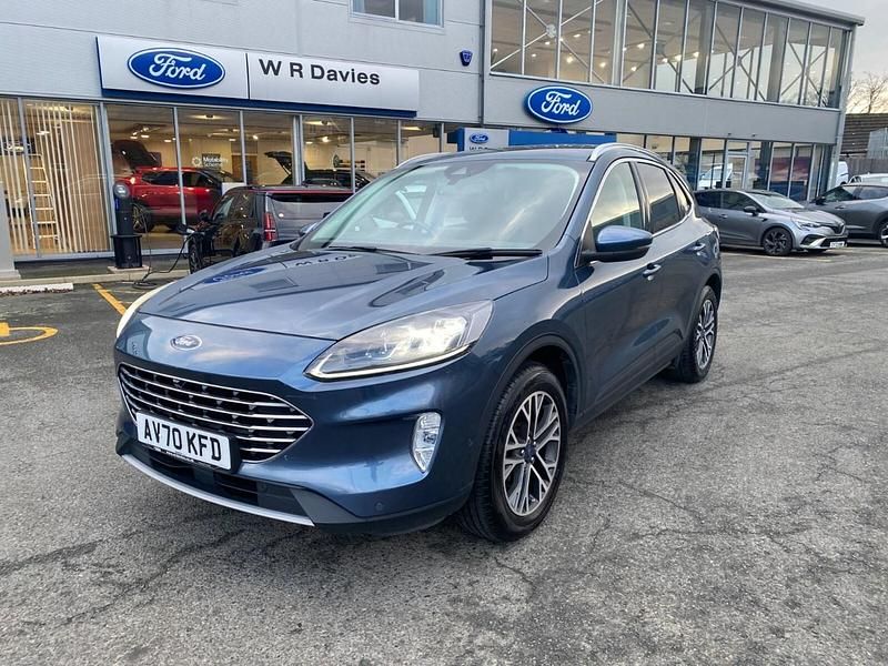 Used Ford Kuga Titanium 120 HP (88 kW) 2020 Blue SUV