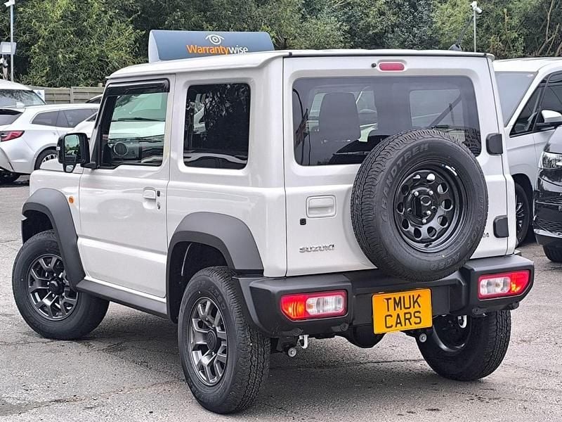 New Suzuki Jimny 101 HP (74 kW) 2025 Pearl white SUV