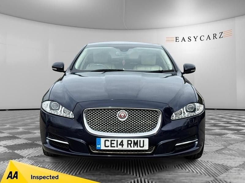 Used Jaguar XJ Portfolio 275 HP (202 kW) 2014 Blue Sedan
