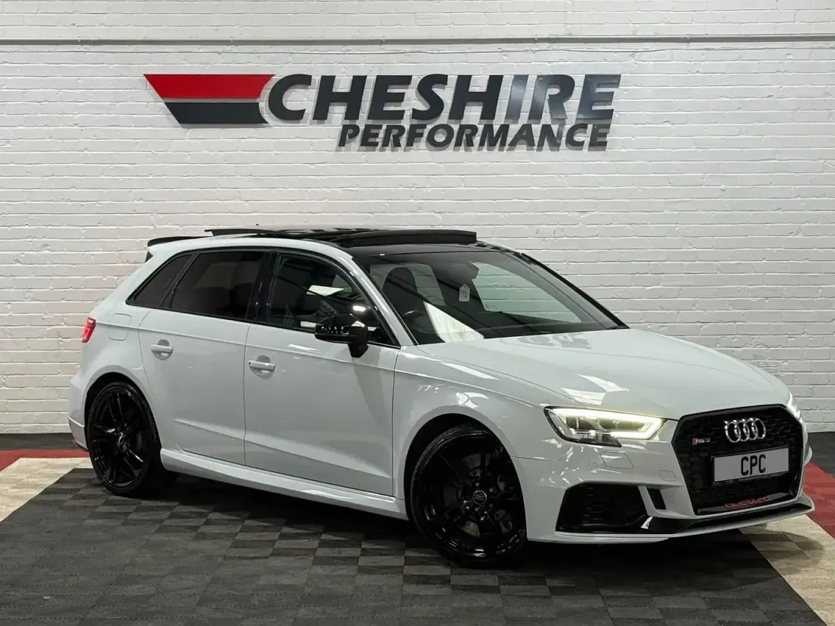 Used Audi RS3 Sport 395 HP (290 kW) 2019 White Sedan