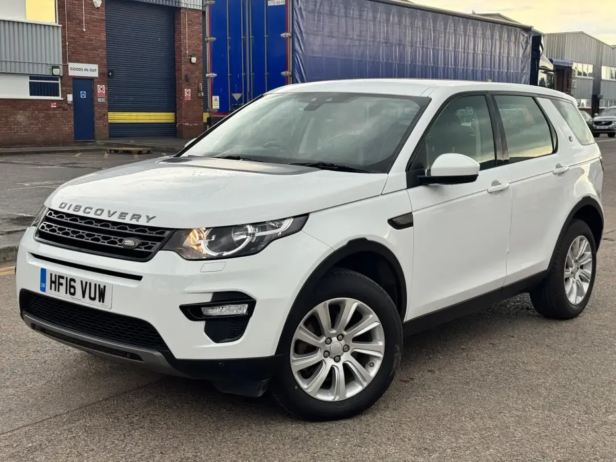 Begagnad Land Rover Discovery Sport SE 2016 Vit SUV