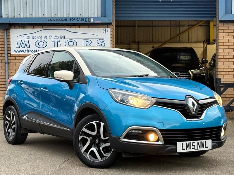 Used Renault Captur Dynamique 90 HP (66 kW) 2015 Blue SUV