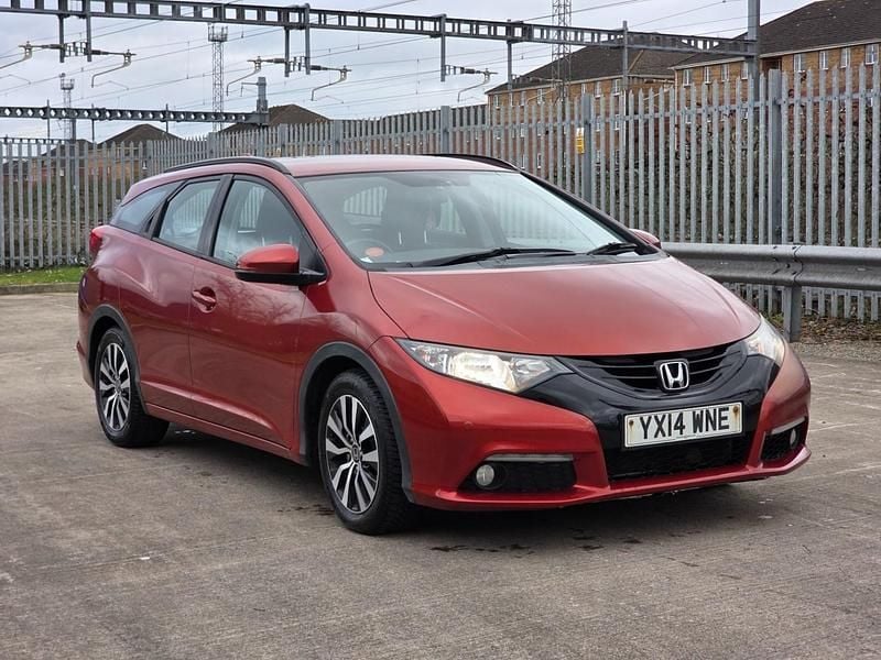 Used Honda Civic SE Plus 2014 Red Estate