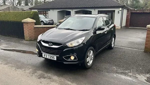 Used Hyundai ix35 Premium 115 HP (84 kW) 2012 Black SUV